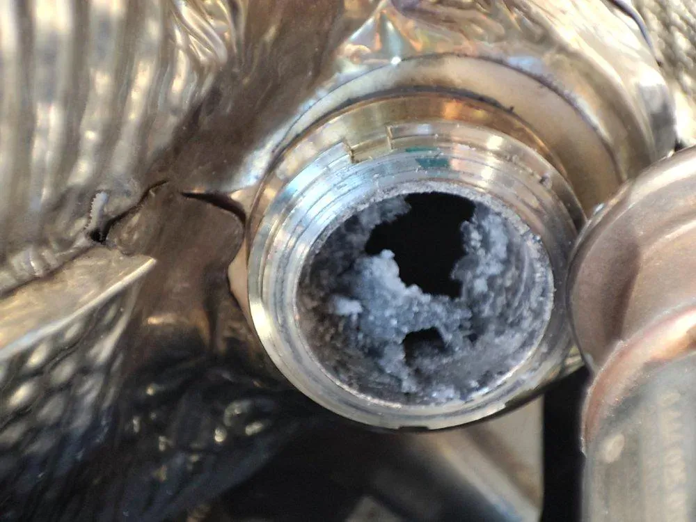 Blog post: DEF Quality Problems: Contamination, Crystallization, and SCR Faults